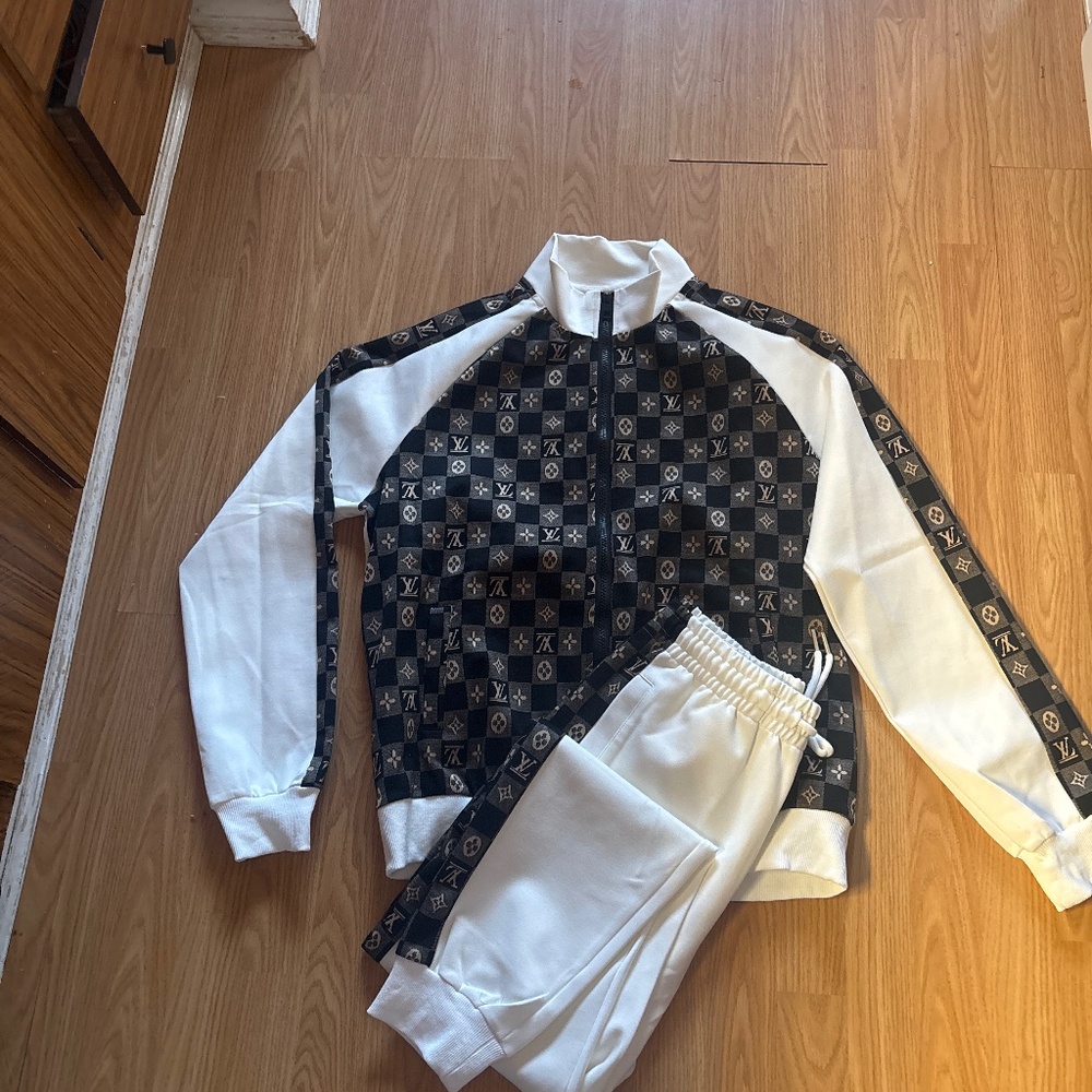 Lv